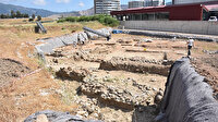 İzmir'deki antik yerleşimde yılın ilk kazılarında 8 bin 500 yıllık buluntu