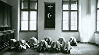 104 yıl sonra ortaya çıktı: Galiçya’daki Türk askerlerinin namaz kılarken çekilen fotoğrafları ilk kez görüldü