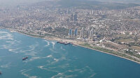 Marmara denizinde etkisini sürdüren müsilaj havadan görüntülendi