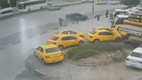 Bursa'da otomobil, otobüs durağına daldı