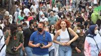 Kısıtlamasız ilk pazar gününde Büyükada'ya akın ettiler: Elektrikli araçlar önünde uzun kuyruklar oluştu