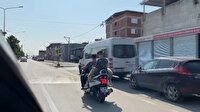 Bursa'da ilginç görüntü: Kurbanı kesime motosikletle götürdüler