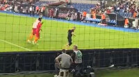 Galatasaraylı futbolcunun maçta çekilen görüntüsü isyan ettirdi