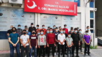 Kaçak göçmenlerin yolcuğu Osmaniye'de son buldu: 14 kişilik minibüsten 30 kişi çıktı