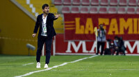 Emre Belözoğlu takımın başına geçmek için haber bekliyor