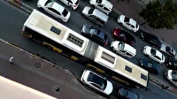 Sultangazi'de işlek cadde üzerinde arızalanan İETT otobüsü trafiği felç etti