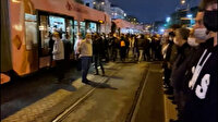 Beyazıt Tramvay Durağı'nda insan seli: Yolcular birbirleriyle yarıştı