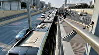 Beylikdüzü Belediye durağında metrobüs arızası: Uzun kuyruklar oluştu