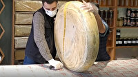 Sezonun ilk gravyer peyniri tezgahlarda yerini aldı: Kilosu 120 lira