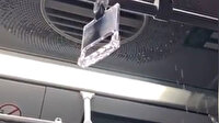 İstanbul'da yağmur suyu metrobüs tavanından aktı: Yolcular o anları görüntüledi