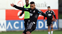 "Göster kendini Alex Teixeira"