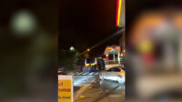 İstanbullular yolda kalan İETT otobüsünü iterek yolu açtı
