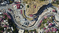 Dere üstündeki yapıların kaldırılmasıyla onlarca tarihi yapı gün yüzüne çıktı