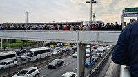 İstanbul Yenibosna metrobüs durağında izdiham: Vatandaşlar her gün aynı çileyi yaşamaktan bıktı
