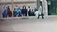 Kocaeli'de kaza sonrası yolcu şoföre şemsiyeyle saldırdı