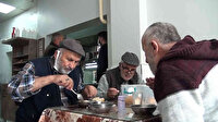 Çarşının ’Himmet babası’ 40 yıldır askıda geleneği ile yemek ikram ediyor