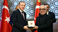 Cumhurbaşkanı Erdoğan'la yan yana gelenler linç ediliyor