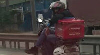 Tuzla’da motosiklette ‘bacak bacak üstüne yolculuk’ kamerada