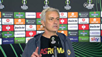 Bodo-Glimt maçı sonrası hakem performansını ısrarla muhabire soran Jose Mourinho istediğini alamadı