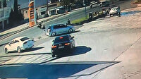 Motosiklet sürücüsü metrelerce havaya fırladı
