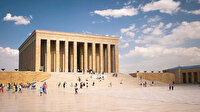 Anıtkabir’de Kur’ân okumanın vakti gelmedi mi?