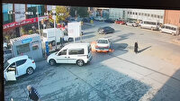 Akaryakıt istasyonunda yanan otomobili çalışanlar söndürdü