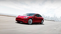 Tesla'da çip krizi: Bazı araçlar USB girişi olmadan teslim ediliyor