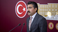 AK Parti'li Özkan'dan Cumhurbaşkanı Erdoğan’a ‘diktatör’ diyen CHP'li Özel'e yanıt: Diktatör ibadethaneleri ahıra çevirenlere denir