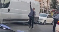 Maltepe’de düğün konvoyunda silahlı çakarlı maganda kamerada