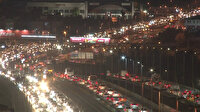 İstanbul’da okullar açıldı trafik yoğunluğu arttı