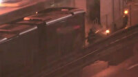 İstanbul'da alev alan metrobüsten dumanlar yükseldi: Yolcular tahliye edildi