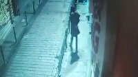 Beşiktaş'ta hırsız kafasına siyah poşet takıp simitçinin ekmek teknesini çaldı