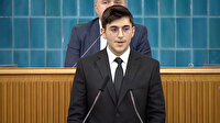 İYİ Parti grup toplantısında 'barınamıyoruz' diyen gencin İtalya tatili fotoğrafları ortaya çıktı