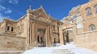 Mardin'de kar: Tarihi mekanlarda kartpostallık görüntüler çıktı