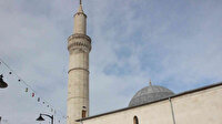 Kilis’te roketlerin hedefi olan camide saldırının izleri silindi