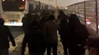 Metrobüs yolda kaldı vatandaşlar inip yürüdü