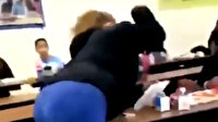 Batı'nın ırkçı ve ikiyüzlü tutumu kamerada: Siyahi Müslüman öğrencinin dövülmesini seyrettiler