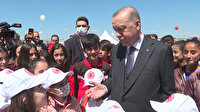 Cumhurbaşkanı Erdoğan'ın çocuklarla sohbeti gülümsetti: Ben de senin gibi sigarayı hiç sevmem