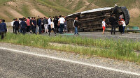 Diyarbakır'da minibüs devrildi: 11 yaralı