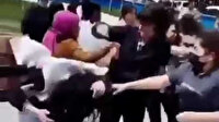 Van'da liseli kızların kavgası kamerada