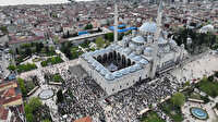 Fatih Camii’nde bayram namazı havadan görüntülendi