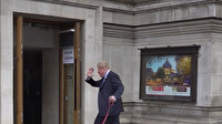 İngiltere Başbakan Boris Johnson yerel seçimler için oyunu kullandı