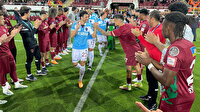 Hataysporlu futbolcular şampiyon Trabzonspor'u alkışladı