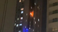 Esenyurt'ta panik anları: 38 katlı binada yangın çıktı