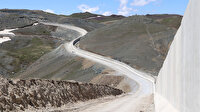 Ucu bucağı görünmüyor: Bu yılın sonuna kadar İran sınırına 150 kilometre duvar örülecek