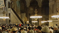 Gençler İstanbul'un fethinin yıldönümünde Ayasofya'da sabah namazında buluştu