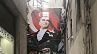 Atatürk'lü Türk bayrağını koparmışlardı: Gözaltına alınanlardan birisi tutuklandı