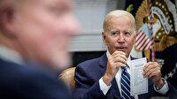 ABD Başkanı Joe Biden talimatlarıyla yakalandı: Oturacaksın 2 dakika konuşacaksın