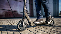 Uzmanlar uyardı: Elektrikli scooter kazaları kafa travması ve ölümlere de neden oluyor
