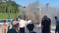 Acıbadem'de metrobüsün motor kısmı alev aldı: Paniğe kapılan yolcular kendini dışarı attı